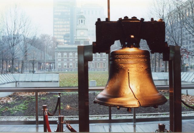 The Liberty Bell in its 2001 home